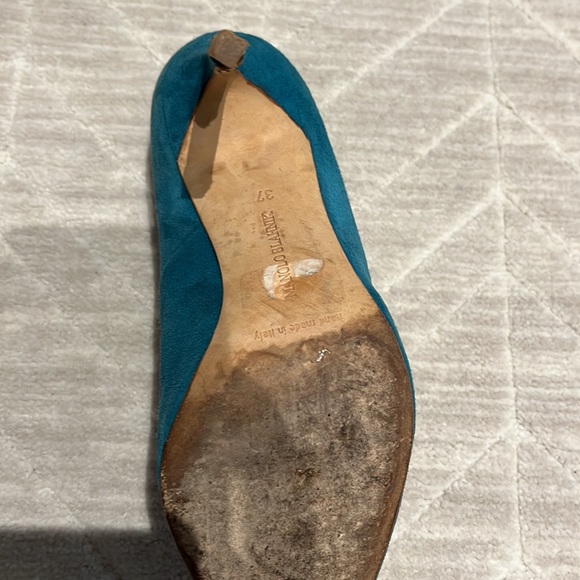Manolo Blahnik Pumps - Picture 5 of 6